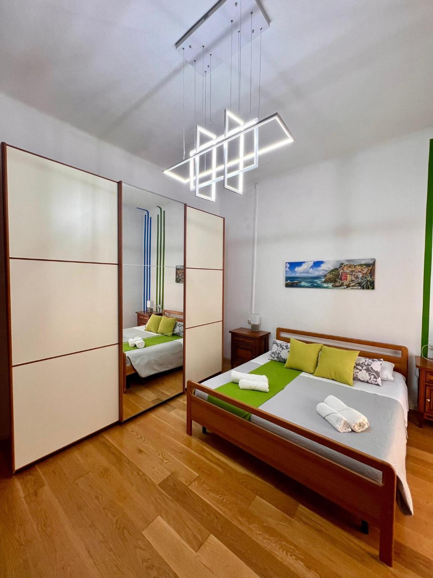 Casa Vacanze 5 Terre Express La Spezia Exterior photo